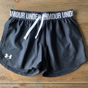 Girls Under Armour shorts